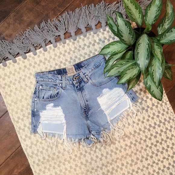 LF Pants - LF/Levi Furst High Waisted Distressed Denim Shorts